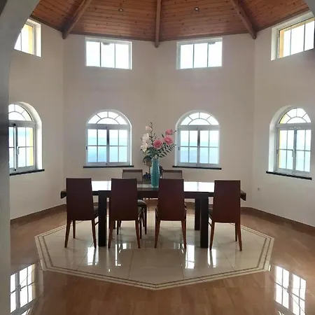 منزل للإقامة Quinta Dos Dragoeiros - Rral Nº3452 Queimada (Azores)