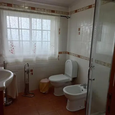 منزل للإقامة Quinta Dos Dragoeiros - Rral Nº3452 Queimada (Azores)